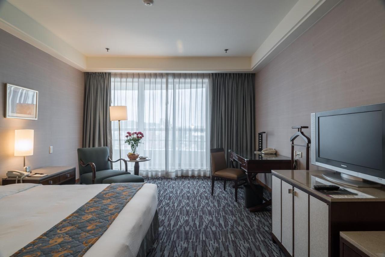 Chateau De Chine Hotel Taoyuan Exteriör bild